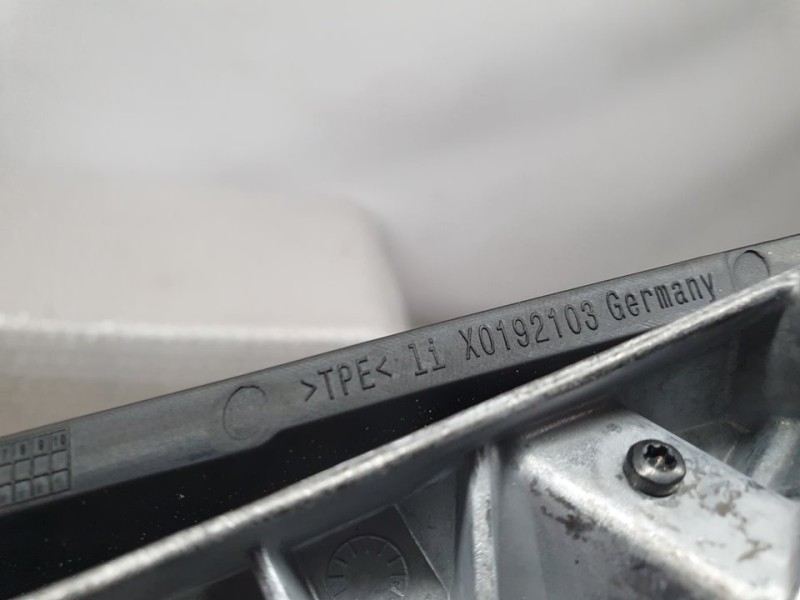 Recambio de retrovisor izquierdo para bmw serie 1 lim. (f40) 118d referencia OEM IAM X0192103  ELECTRICO 5 PINES