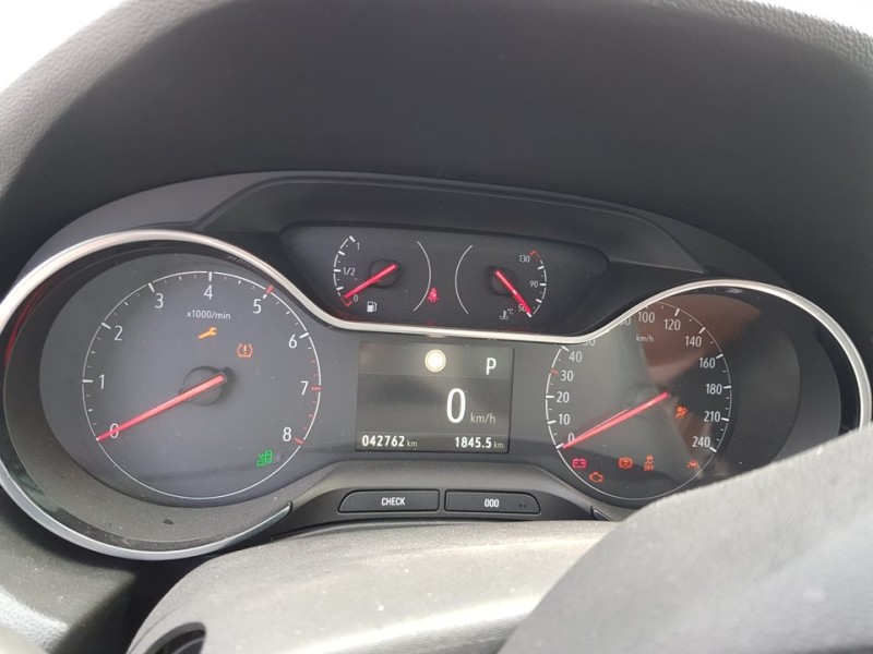 Recambio de cuadro instrumentos para opel grandland x 120 aniversario referencia OEM IAM 9831138780  