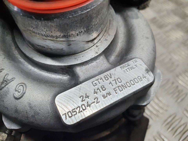 Recambio de turbocompresor para saab 9-3 berlina 2.2 s tid referencia OEM IAM 7052042 24418170 