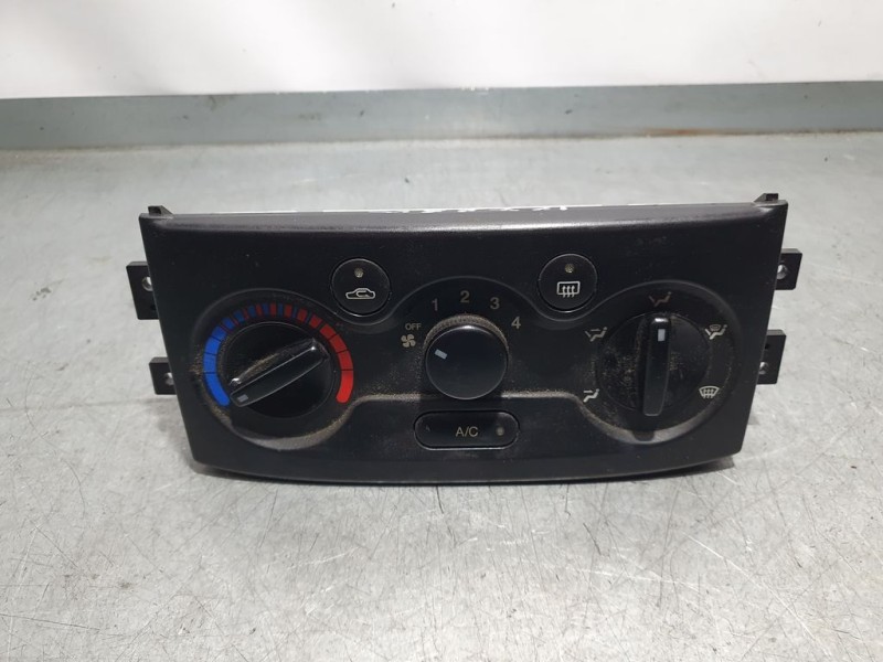 Recambio de mando calefaccion / aire acondicionado para daewoo kalos 1.4 sr referencia OEM IAM   SIN REFERENCIA