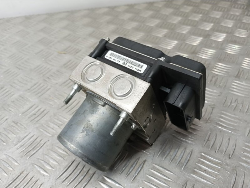 Recambio de abs para peugeot 308 sport referencia OEM IAM 9666957480 0265251442 BOSCH