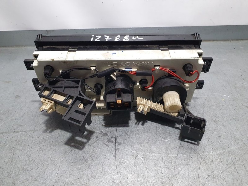 Recambio de mando calefaccion / aire acondicionado para daewoo kalos 1.4 sr referencia OEM IAM   SIN REFERENCIA