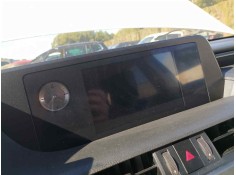 Recambio de sistema navegacion gps para lexus es 300h referencia OEM IAM 8611133180  