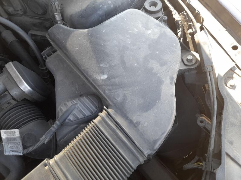 Recambio de carcasa filtro aire para bmw 3 (e90) 318 i referencia OEM IAM   