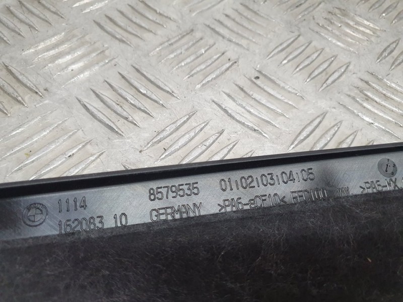 Recambio de tapa motor para bmw serie 1 lim. (f40) 118d referencia OEM IAM 8579535  