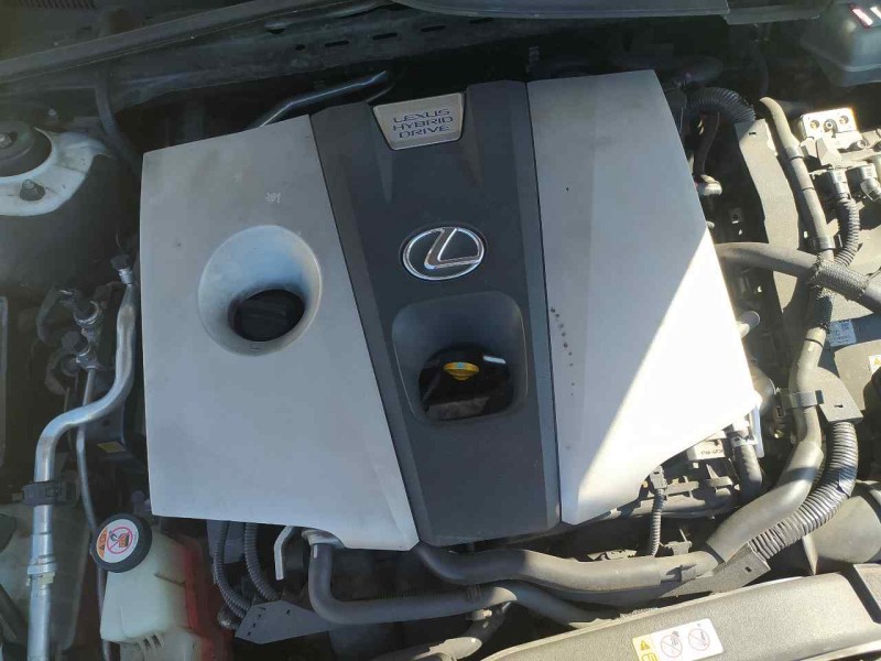 Recambio de tapa motor para lexus es 300h referencia OEM IAM 1260125051  