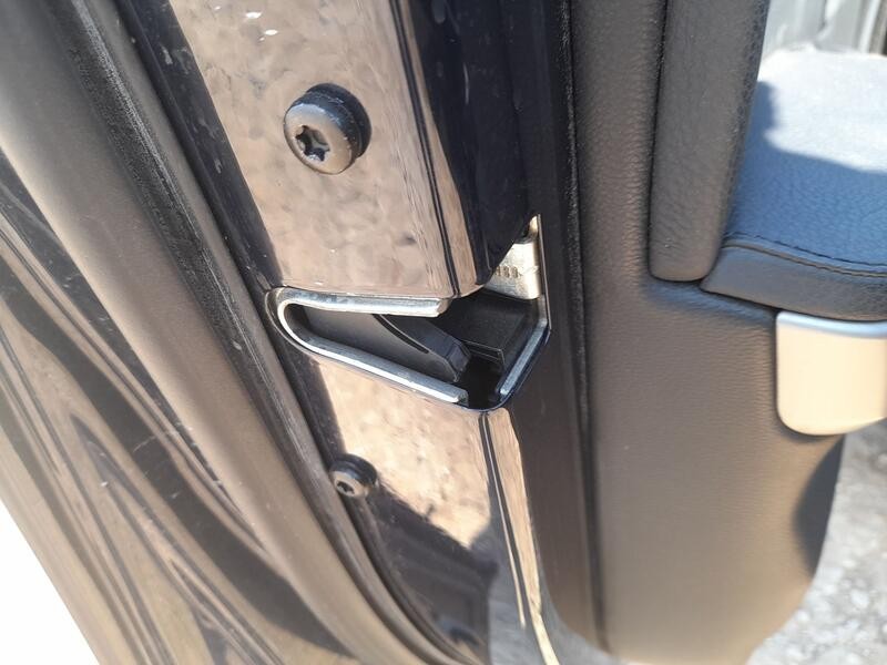 Recambio de cerradura puerta delantera izquierda para bmw 3 (e90) 318 i referencia OEM IAM   