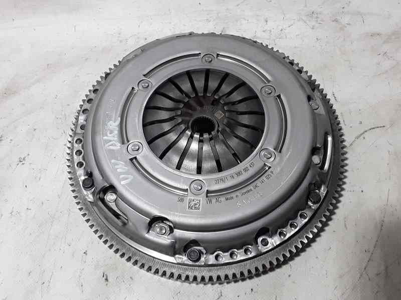 Recambio de kit embrague para audi a3 (8vk) 1.0 tfsi referencia OEM IAM 04C141025P 3082002437 