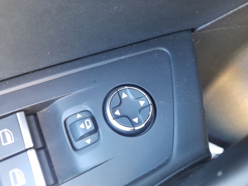 Recambio de mando elevalunas delantero izquierdo para peugeot 508 sw ii (fc_, fj_, f4_) 2.0 bluehdi 160 referencia OEM IAM 98225