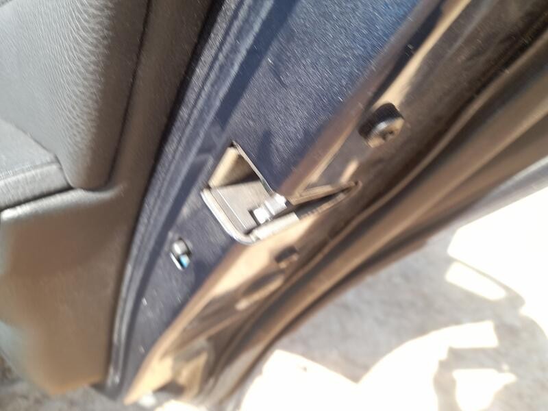 Recambio de cerradura puerta trasera derecha para bmw 3 (e90) 318 i referencia OEM IAM   