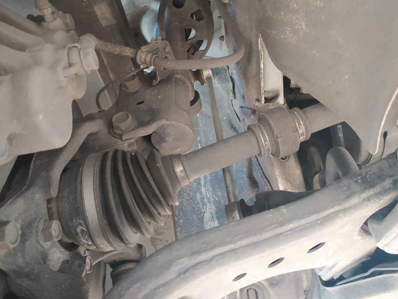 Recambio de transmision delantera derecha para lexus es 300h referencia OEM IAM 4341033410  