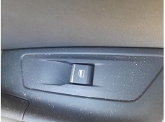 MANDO ELEVALUNAS TRASERO DERECHO 98220313ZD 