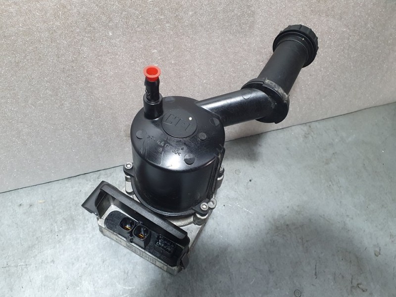 Recambio de bomba direccion electrica para citroën c4 lim. seduction referencia OEM IAM 9676740380  