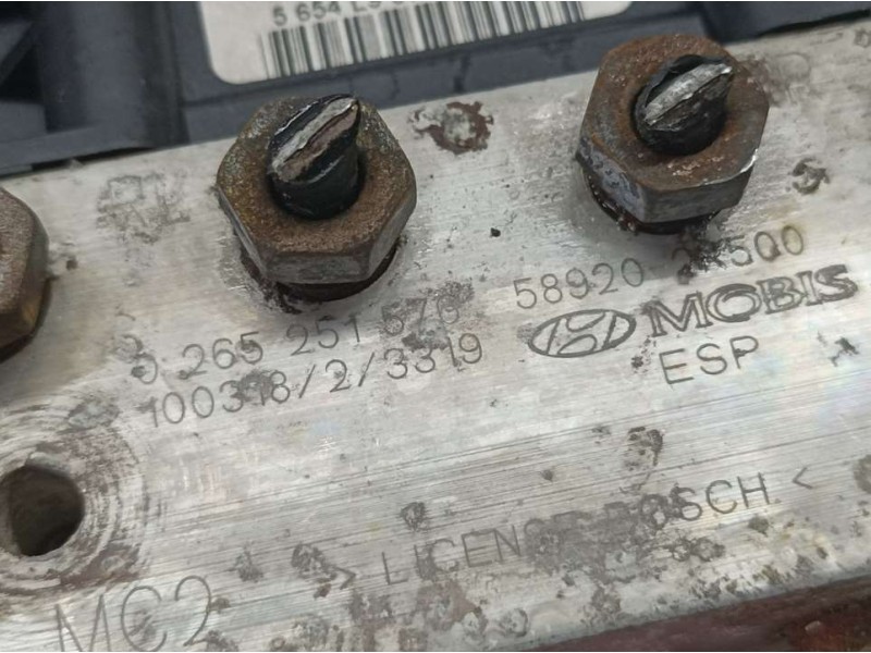 Recambio de abs para hyundai i30 classic referencia OEM IAM 589202R500 0265251576 BOSCH