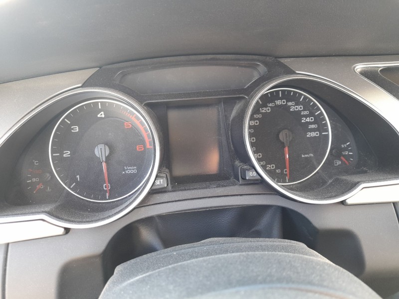 Recambio de cuadro instrumentos para audi a5 (8t3) 2.7 tdi referencia OEM IAM 8T0920931AX  