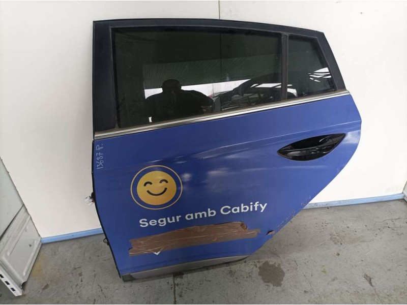 Recambio de puerta trasera izquierda para hyundai ioniq hybrid referencia OEM IAM 77003G2000  