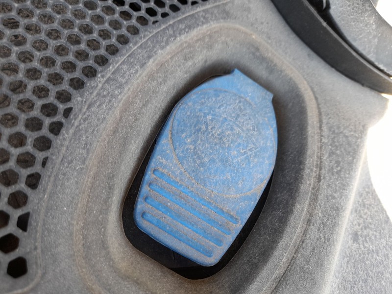 Recambio de deposito limpia para audi a5 (8t3) 2.7 tdi referencia OEM IAM 8T0955453C  