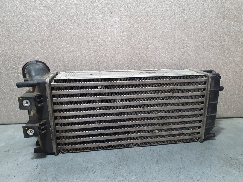 Recambio de intercooler para citroën c4 lim. seduction referencia OEM IAM 9684212480 M144105 VALEO