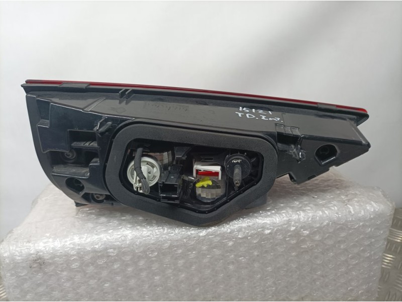 Recambio de piloto trasero derecho para opel grandland x 120 aniversario referencia OEM IAM 81670201 YP00016480 INTERIOR