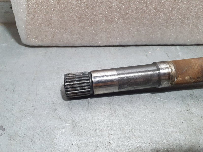 Recambio de transmision delantera derecha para citroën c4 lim. seduction referencia OEM IAM 9661107280 8NN47 3883653