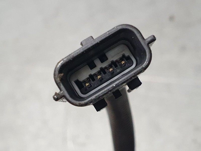 Recambio de sonda lambda para dacia sandero stepway referencia OEM IAM 8200437489 0258010110 BOSCH