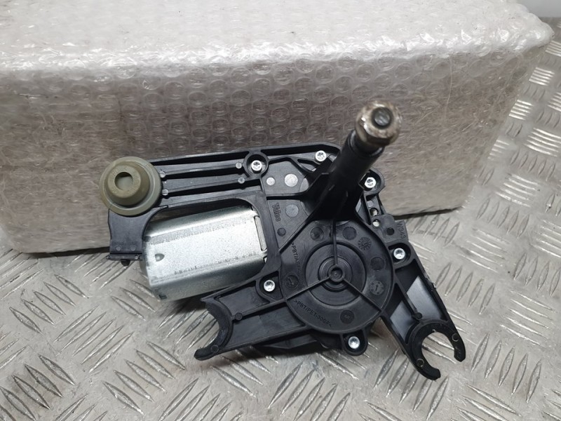 Recambio de motor limpia trasero para citroën c5 station wagon feel referencia OEM IAM 9682833480 53033112 VALEO