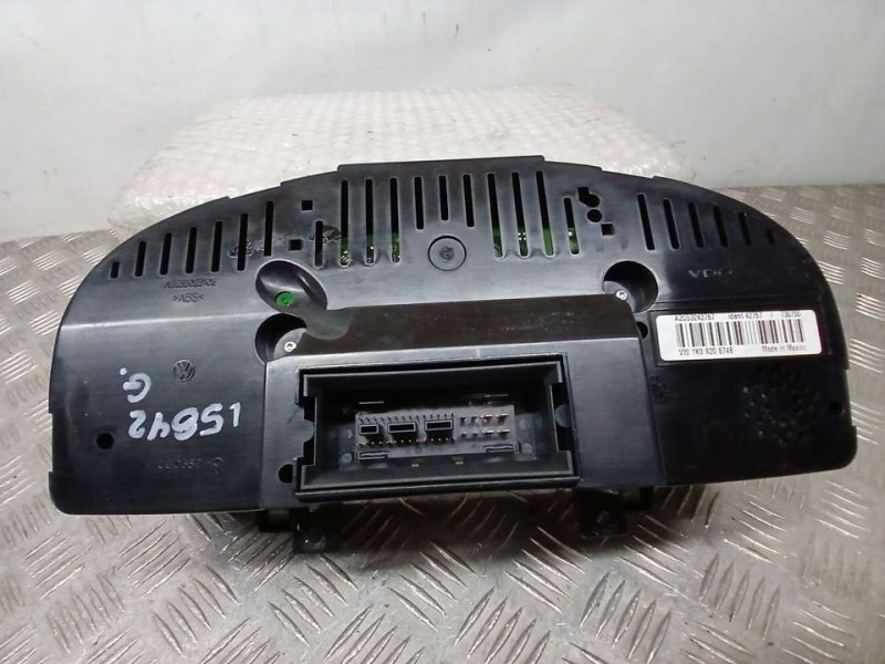 Recambio de cuadro instrumentos para volkswagen jetta (1k2) advance referencia OEM IAM 1K09208674B A2C53242767 VDO