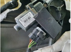 ELEVALUNAS DELANTERO DERECHO 9222CV ELECTRICO 6 PINES 9657247580