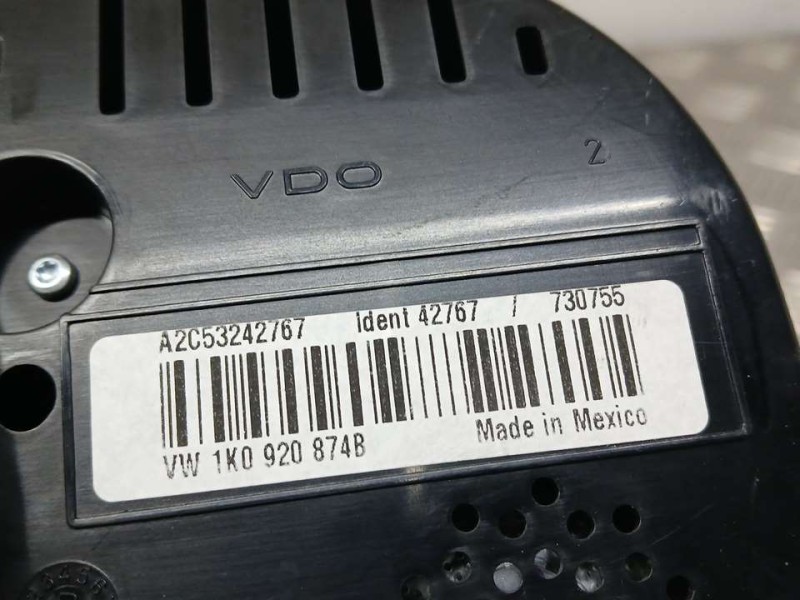 Recambio de cuadro instrumentos para volkswagen jetta (1k2) advance referencia OEM IAM 1K09208674B A2C53242767 VDO