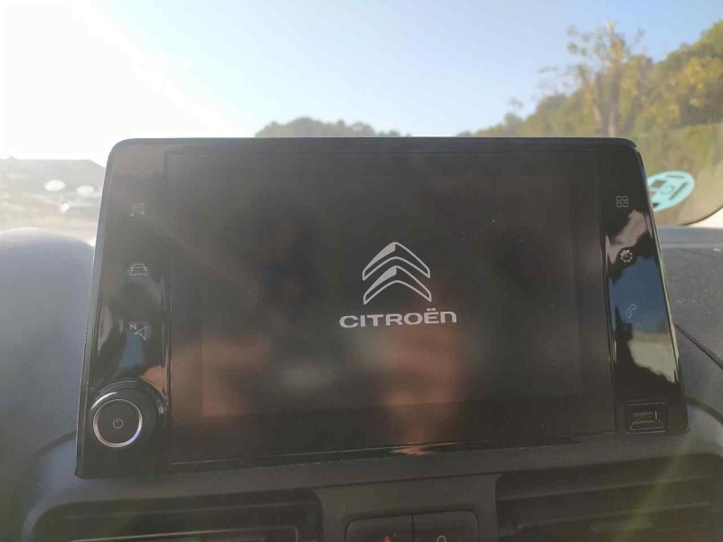 Recambio de sistema navegacion gps para citroën berlingo live pack talla m referencia OEM IAM 98345773 35260702 