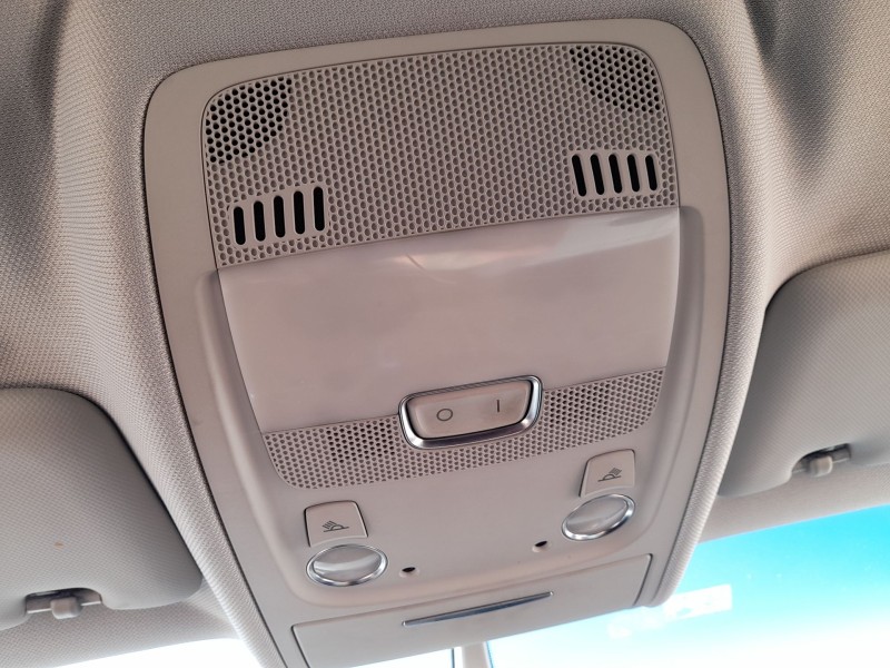 Recambio de luz interior para audi a5 (8t3) 2.7 tdi referencia OEM IAM 8T0947140  