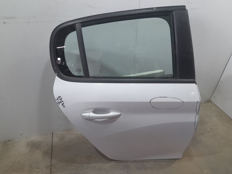 Recambio de puerta trasera derecha para peugeot 208 ii (ub_, up_, uw_, uj_) 1.5 bluehdi 100 referencia OEM IAM 9827578080 TOCADA