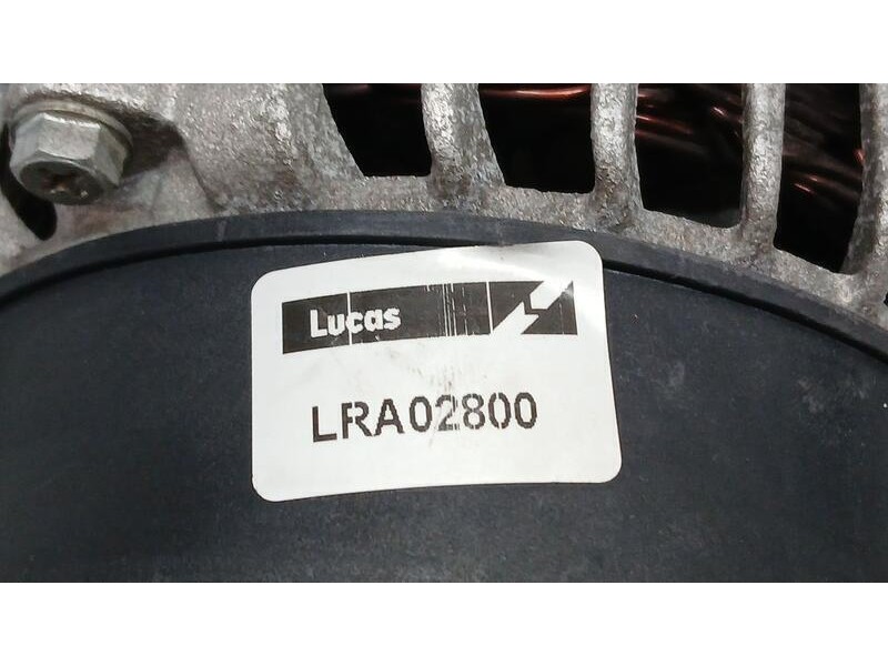Recambio de alternador para fiat nuova 500 (150) lounge referencia OEM IAM 71784031 LUCAS LRA02800