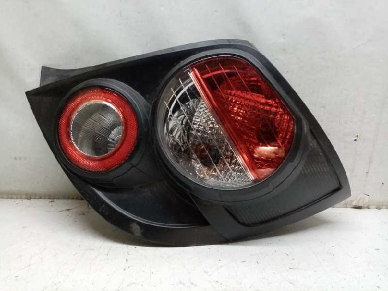 Recambio de piloto trasero derecho para chevrolet aveo berlina hatchback ls referencia OEM IAM   