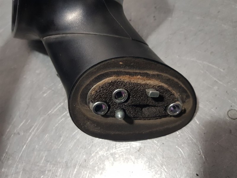 Recambio de retrovisor izquierdo para fiat punto (evo) (199) mylife referencia OEM IAM 735596878  ELECTRICO TAPA DONDE COGE A LA