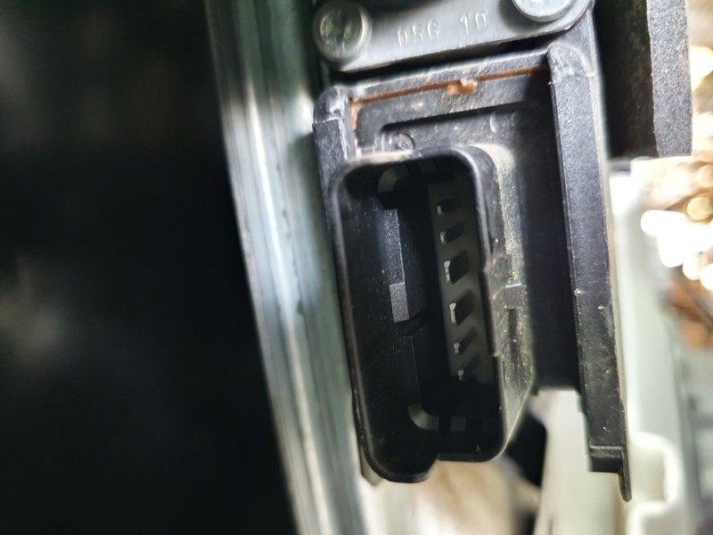 Recambio de elevalunas trasero izquierdo para peugeot 308 sport referencia OEM IAM 9659826780 977839105 ELECTRICO 6 PINES