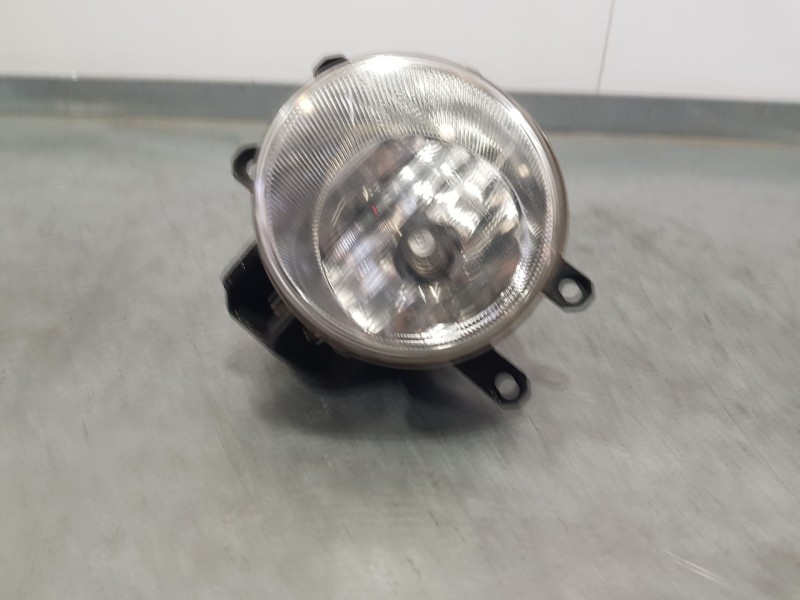 Recambio de faro antiniebla izquierdo para toyota prius (_w3_) 1.8 hybrid (zvw3_) referencia OEM IAM 812200W040  