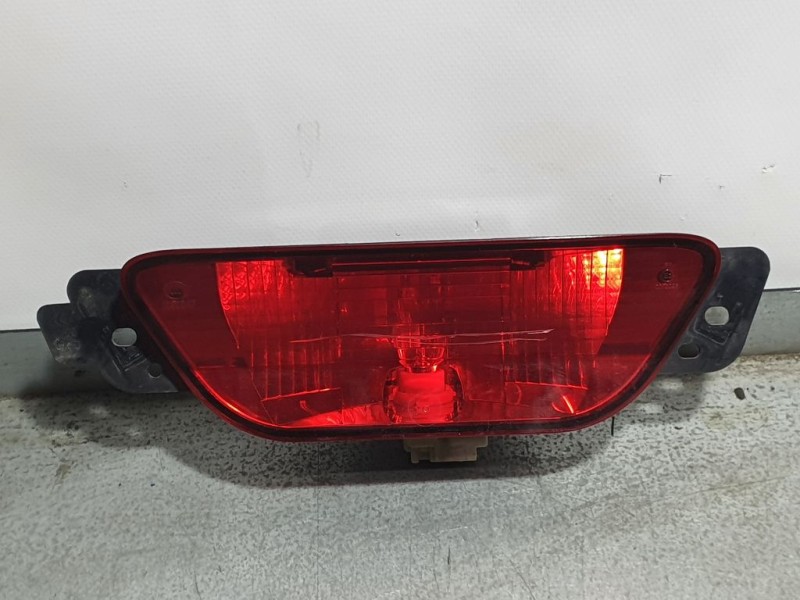 Recambio de piloto trasero central para ds 5 basis referencia OEM IAM 9672294080 30010999 PARGOLPES ROZADO