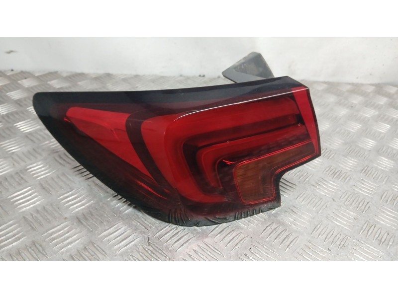 Recambio de piloto trasero izquierdo exterior para opel astra k (b16) 1.4 turbo (68) referencia OEM IAM 39015945  366069842