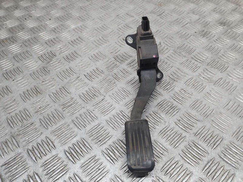 Recambio de potenciometro pedal para toyota yaris (ksp9/scp9/nlp9) básico referencia OEM IAM 781100D010 45460540865 