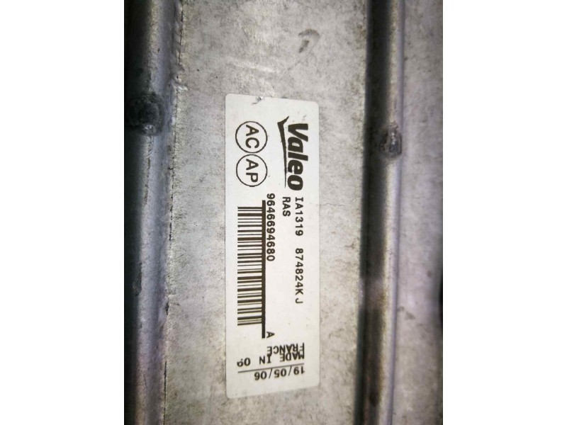 Recambio de intercooler para peugeot 307 cc (s2) básico referencia OEM IAM 9646694680  