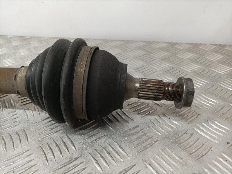 Recambio de transmision delantera derecha para peugeot 308 sport referencia OEM IAM 3273QH  