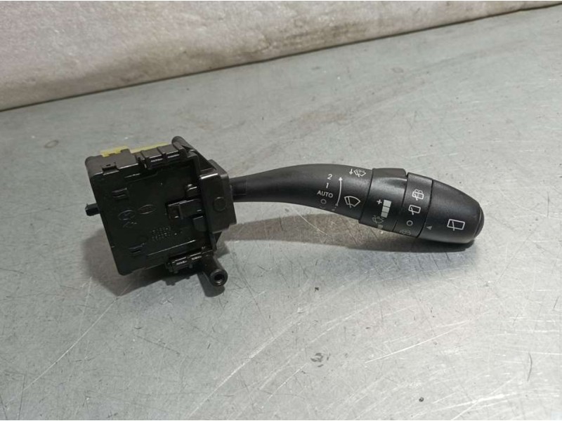 Recambio de mando limpia para hyundai i30 classic referencia OEM IAM 934202R020W  