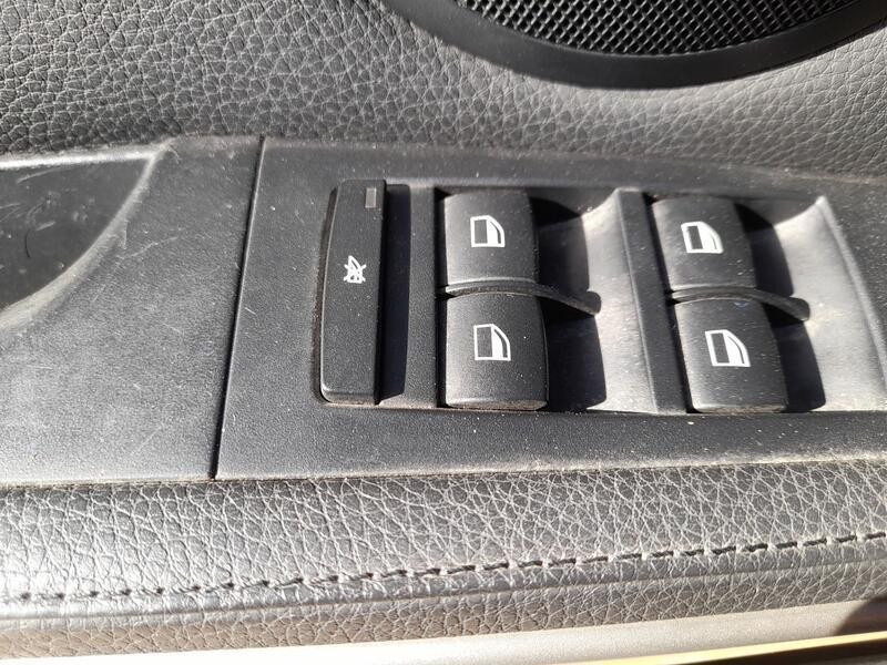 Recambio de mando elevalunas delantero izquierdo para bmw 3 (e90) 318 i referencia OEM IAM  C/MANDO RETROVISOR 