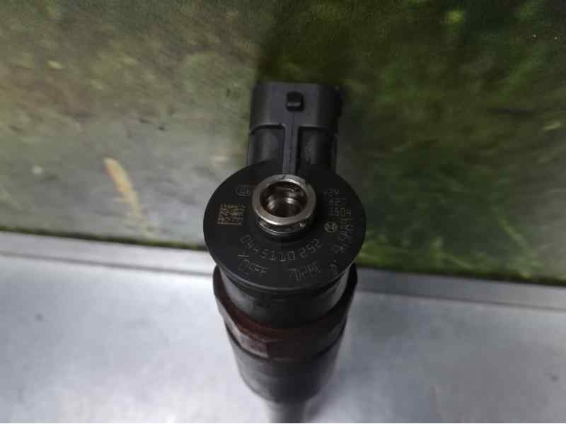 Recambio de inyector para peugeot 1007 1.4 hdi referencia OEM IAM 445110252  BOSCH