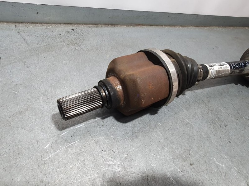 Recambio de transmision delantera izquierda para ds 5 basis referencia OEM IAM 9805375880  