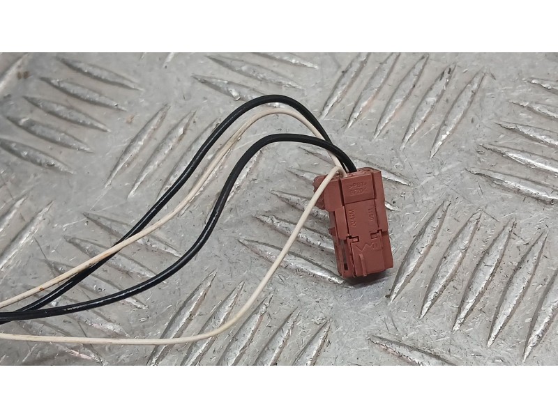 Recambio de retrovisor izquierdo para peugeot 208 i (ca_, cc_) 1.6 hdi referencia OEM IAM 1611240280 ELECTRICO 4 Y 3 CABLES 