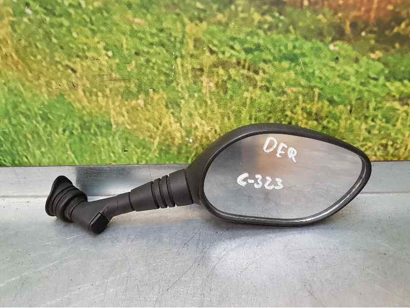 Recambio de retrovisor derecho para kymco super drink referencia OEM IAM   