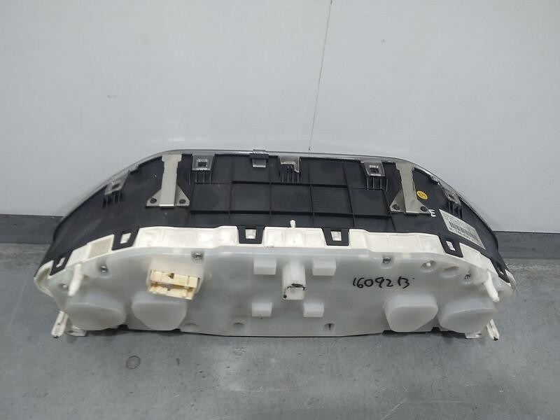 Recambio de cuadro instrumentos para peugeot 208 active referencia OEM IAM 9813869080  