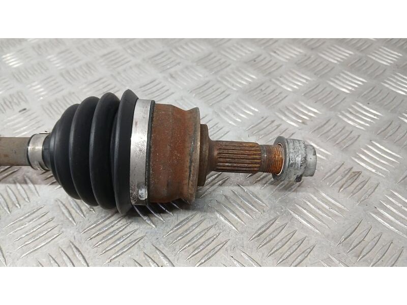 Recambio de transmision delantera derecha para fiat nuova 500 (150) lounge referencia OEM IAM 0052149706  